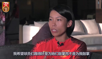 陳婉婷：更希望大家為球員鼓掌而不是為我